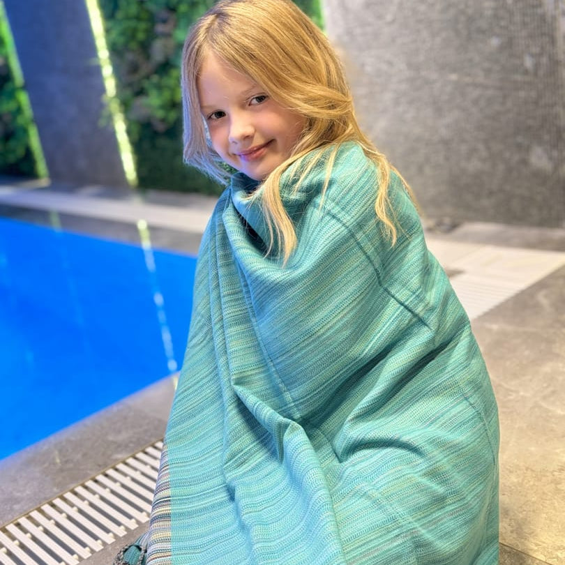 Hamamtuch SENIJA - Farbenspiel auf Baumwolle – auffällig, weich, besonders - DENIO