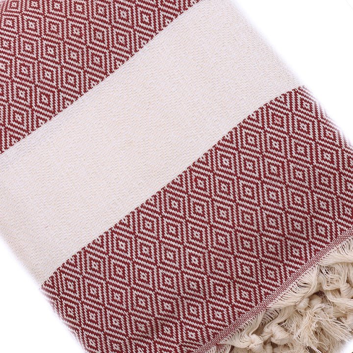 Tagesdecke 220x260 aus Baumwolle – mit feinem Diamantmuster - DENIO