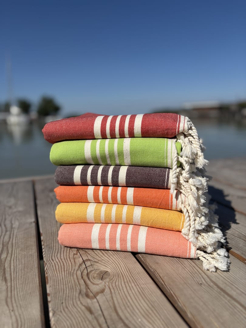 Hamamtuch ALMA – Dein vielseitiges Strandtuch für Sommer, Reisen & Wellness - DENIO