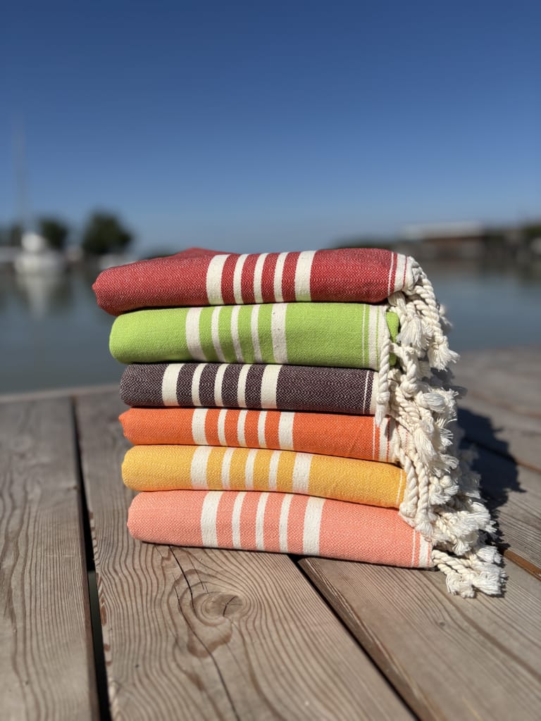 Hamamtuch ALMA – Dein vielseitiges Strandtuch für Sommer, Reisen & Wellness - DENIO