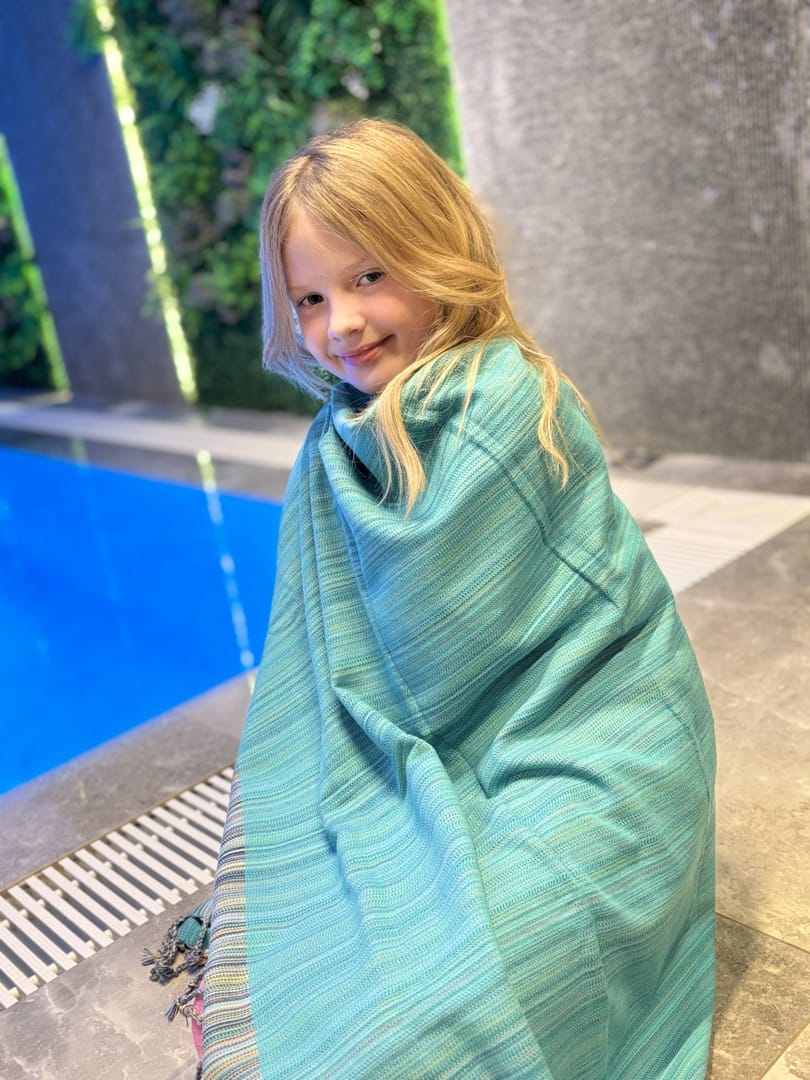 Hamamtuch SENIJA - Farbenspiel auf Baumwolle – auffällig, weich, besonders - DENIO