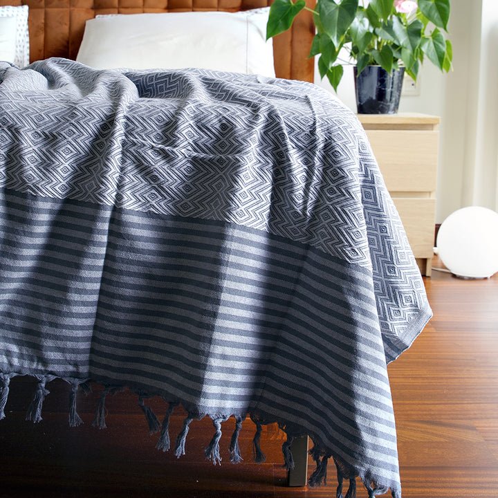 Tagesdecke 200x240 aus Baumwolle – Serene Kuscheldecke - DENIO